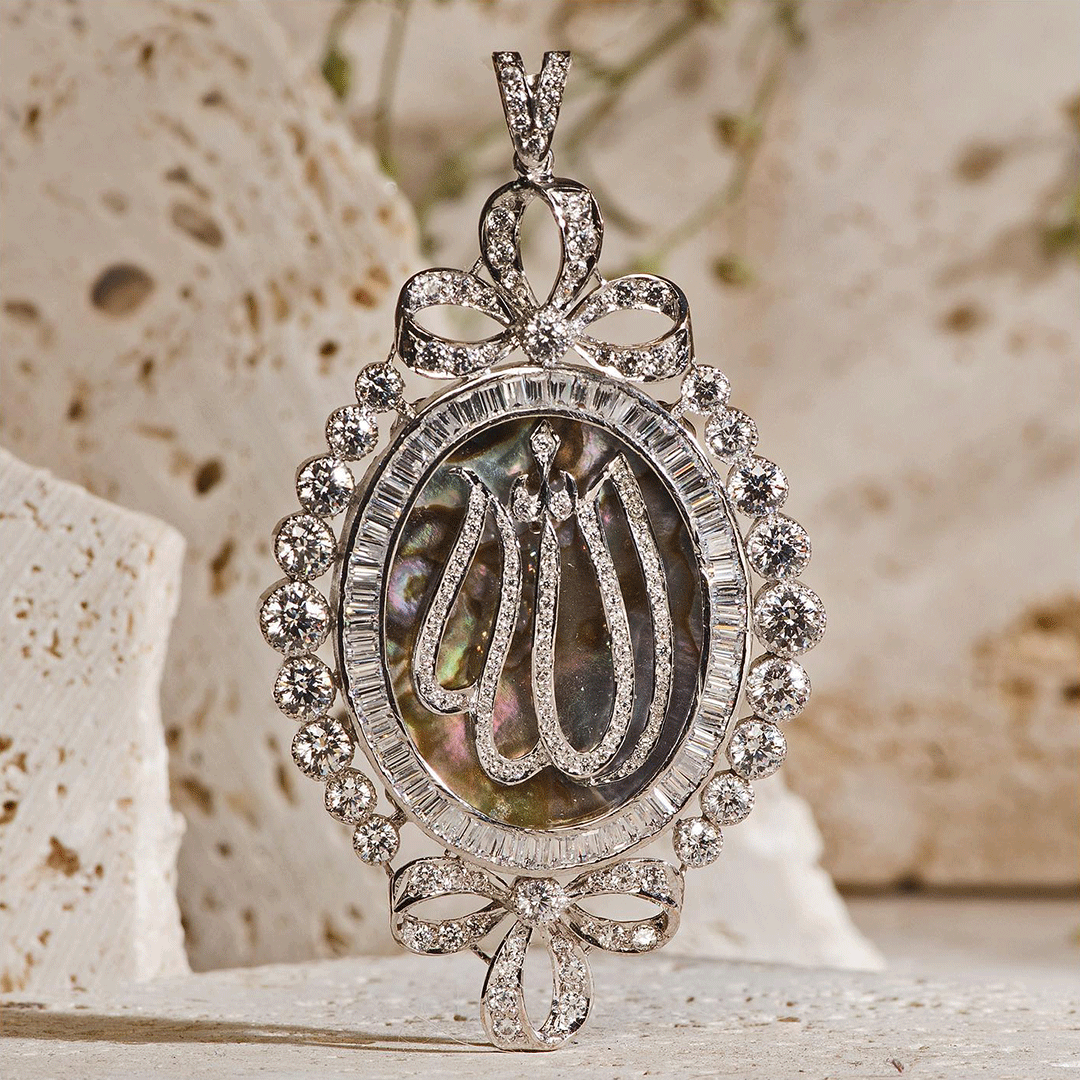 Pendant Image 8